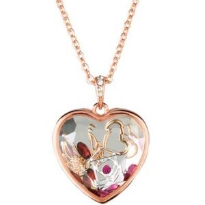 Avon-New Shaky Pendant Necklace heart Necklace
